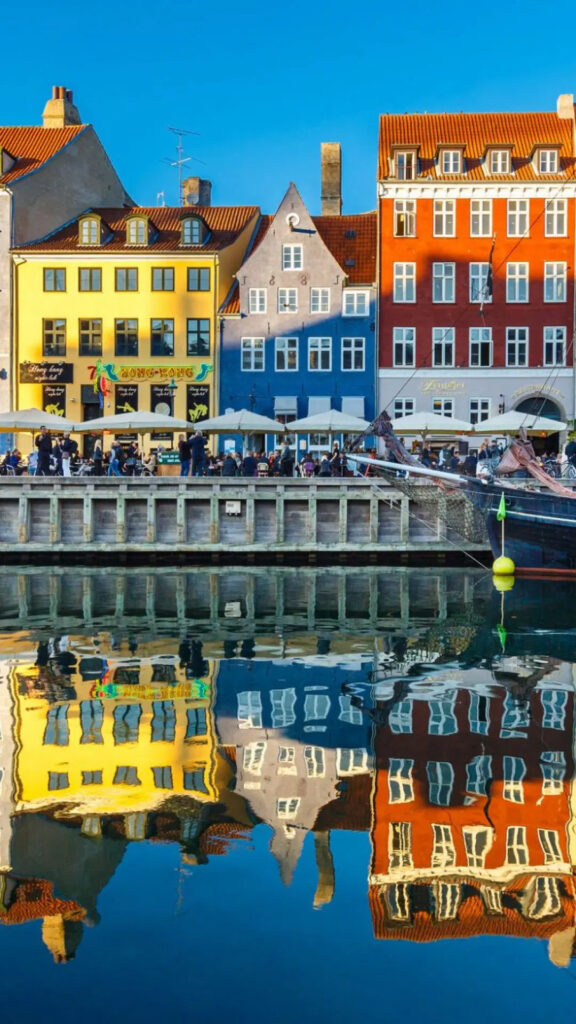 682548 1080x1921 phone hd nyhavn wallpaper